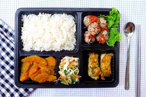 Suất ăn công nghiệp (Việt Nam)